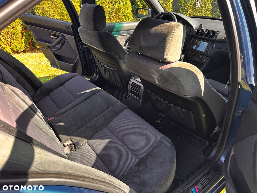 BMW Seria 5 525i - 9
