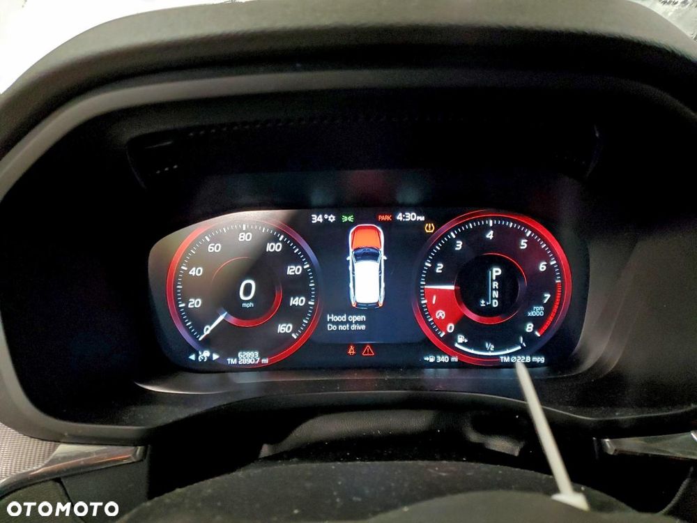 Volvo XC 60 T5 AWD R-Design - 9