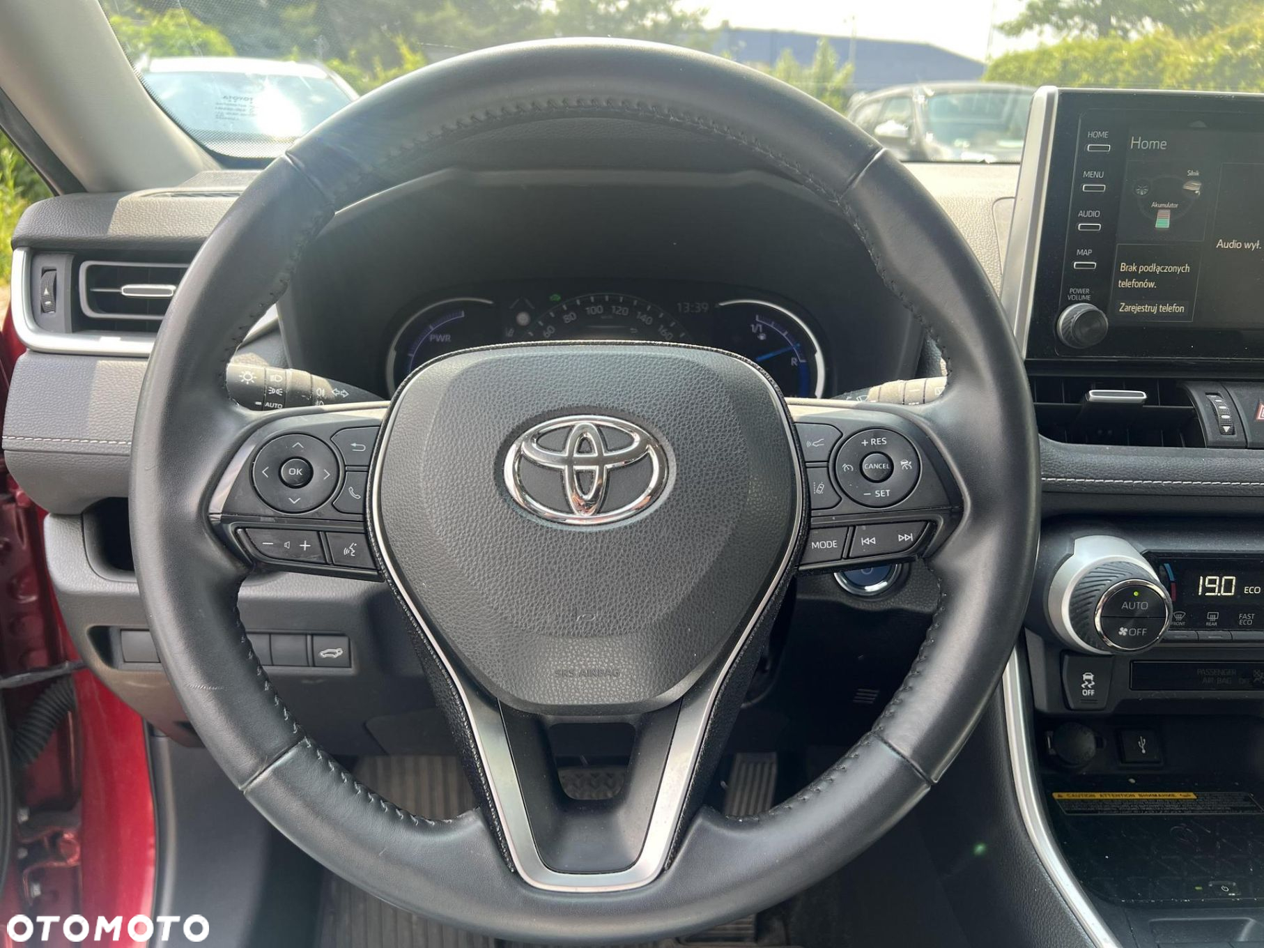 Toyota RAV4 - 10