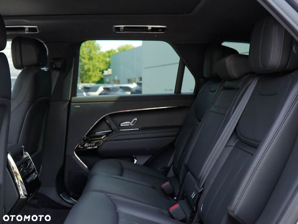 Land Rover Range Rover Sport - 29