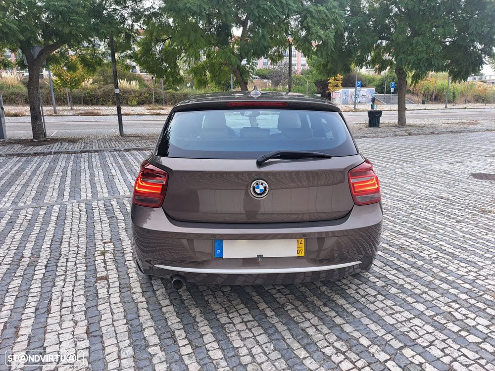 BMW 116 d EDynamics Line Urban - 15