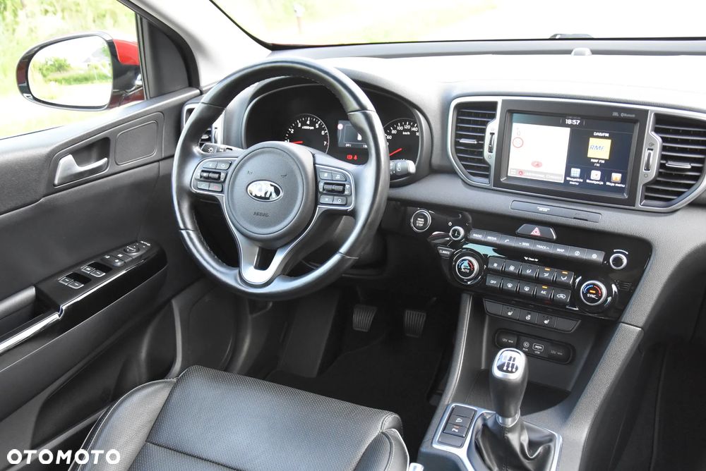 Kia Sportage 1.6 GDI 2WD DREAM-TEAM EDITION - 25