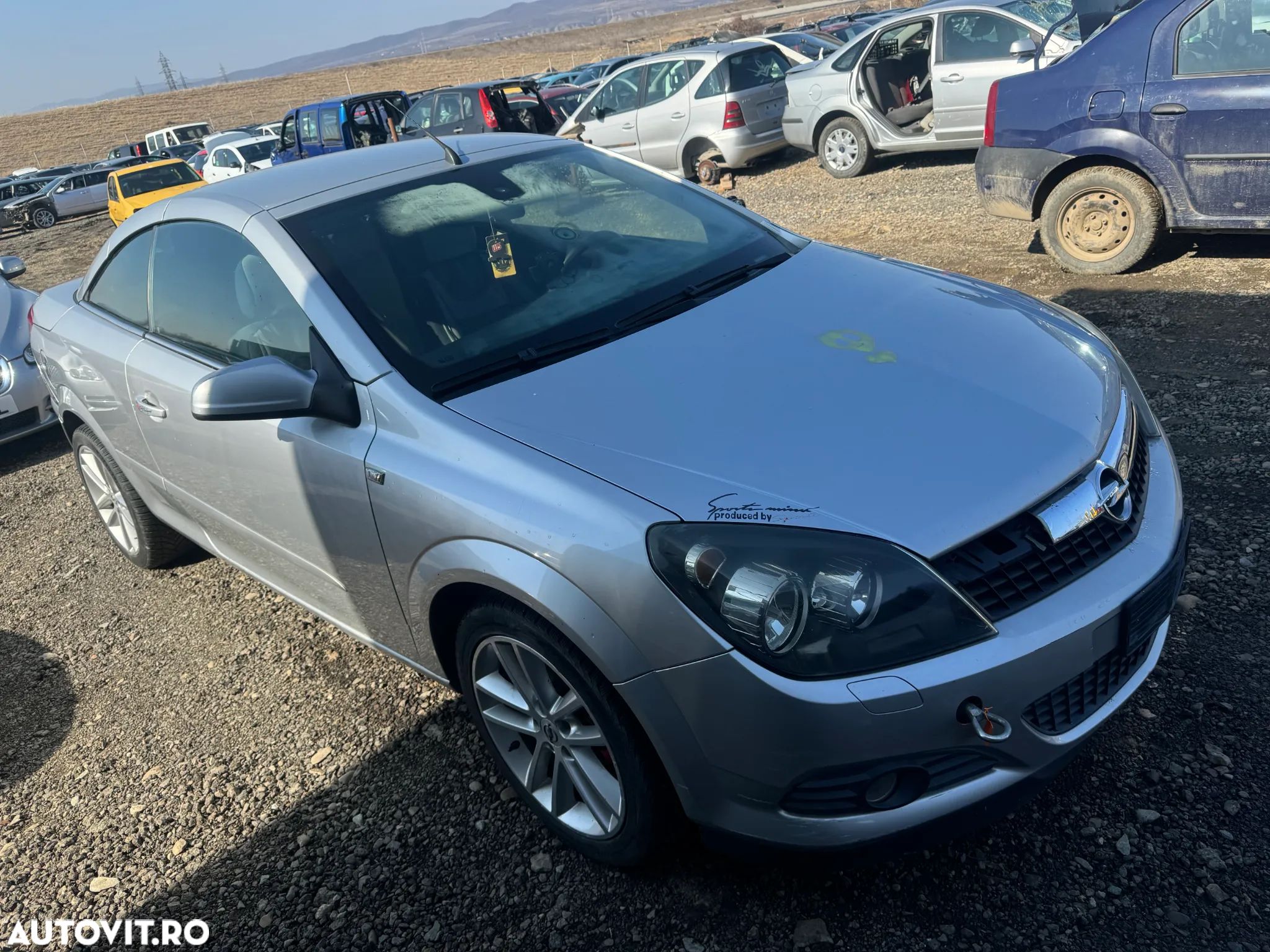 Dezmembram Opel Astra H Cabrio z16xep - 1