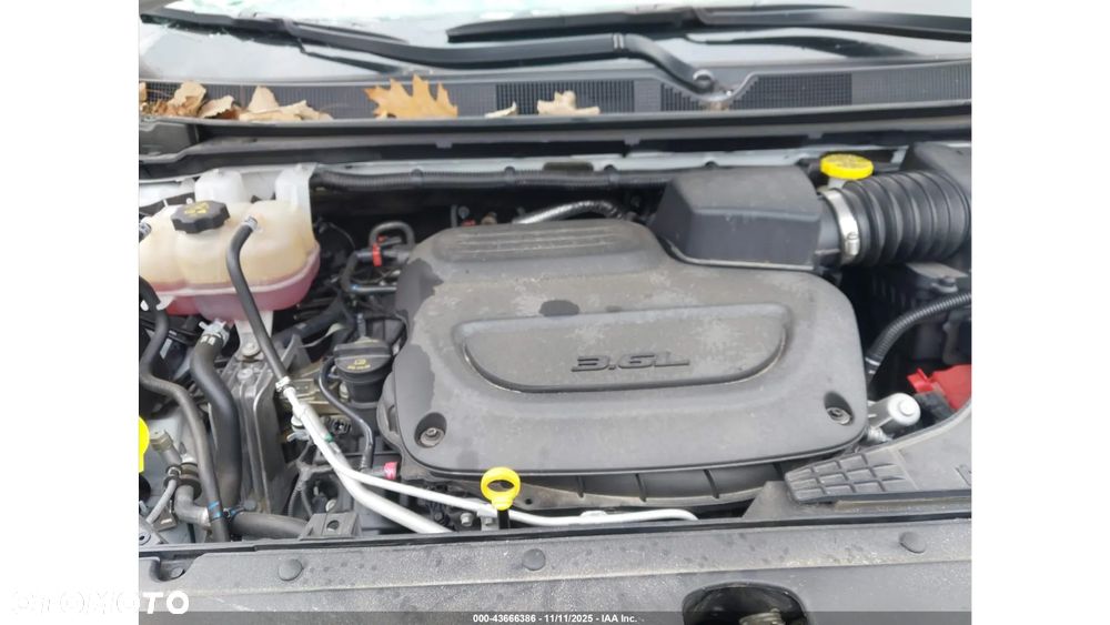 Chrysler Pacifica - 15