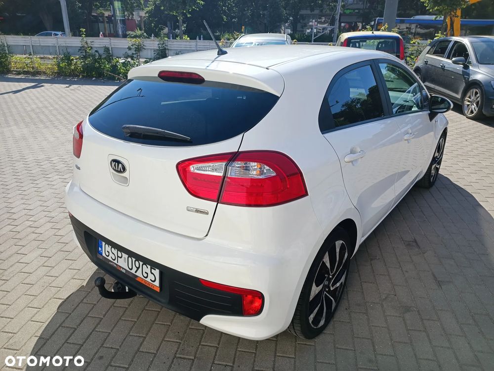 Kia Rio 1.2 Attract - 7