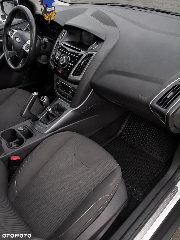 Ford Focus - 18