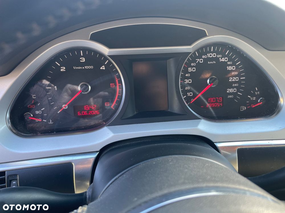 Audi A6 Avant 3.0 TDI Quattro Tiptronic - 9