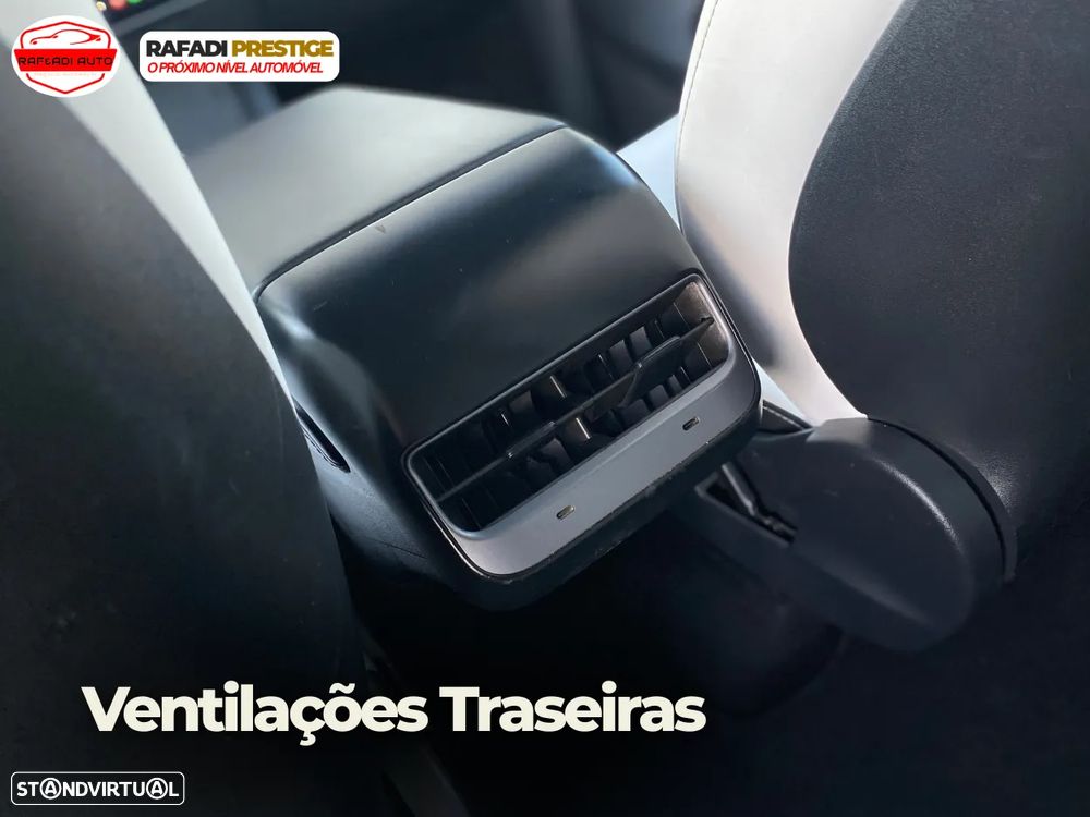 Tesla Model Y Long Range Tração Integral - 20