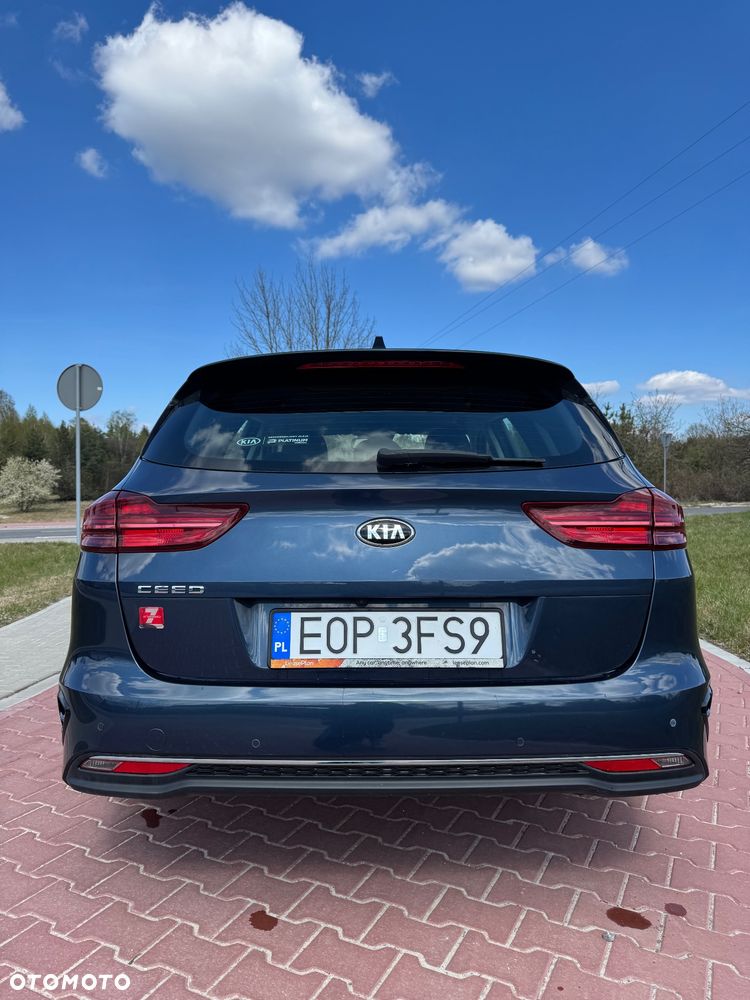 Kia Ceed 1.4 T-GDI M DCT - 11