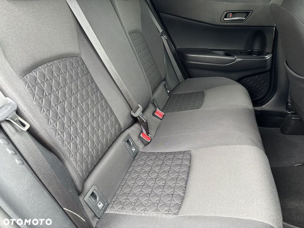 Toyota C-HR 2.0 Hybrid Style - 10
