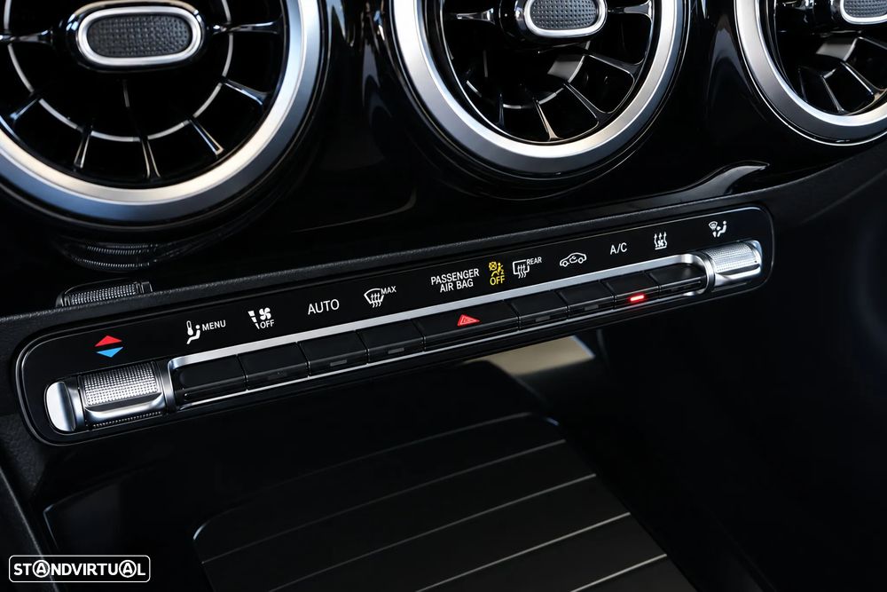 Mercedes-Benz A 250 e 8G-DCT AMG Line Advanced - 17