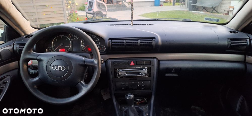 Audi A4 Avant 2.5 TDI - 3