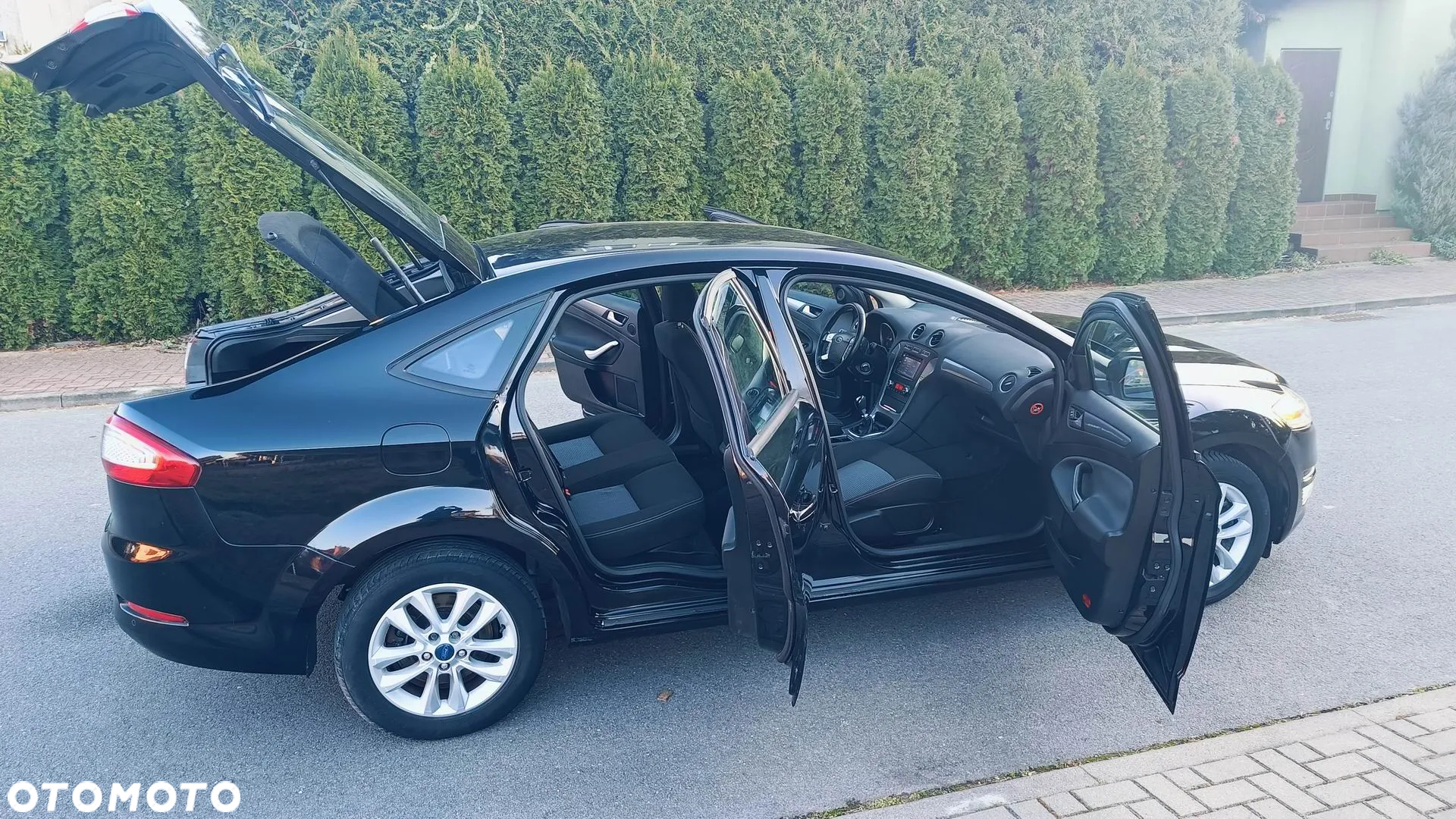 Ford Mondeo 1.6 TDCi Champions Edition - 13