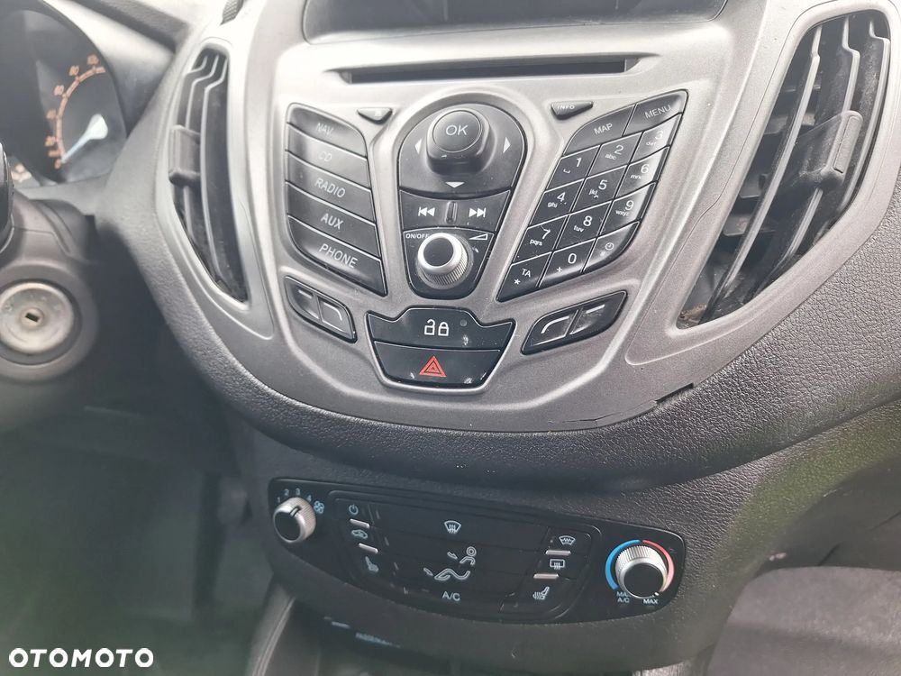 Ford Courier - 10