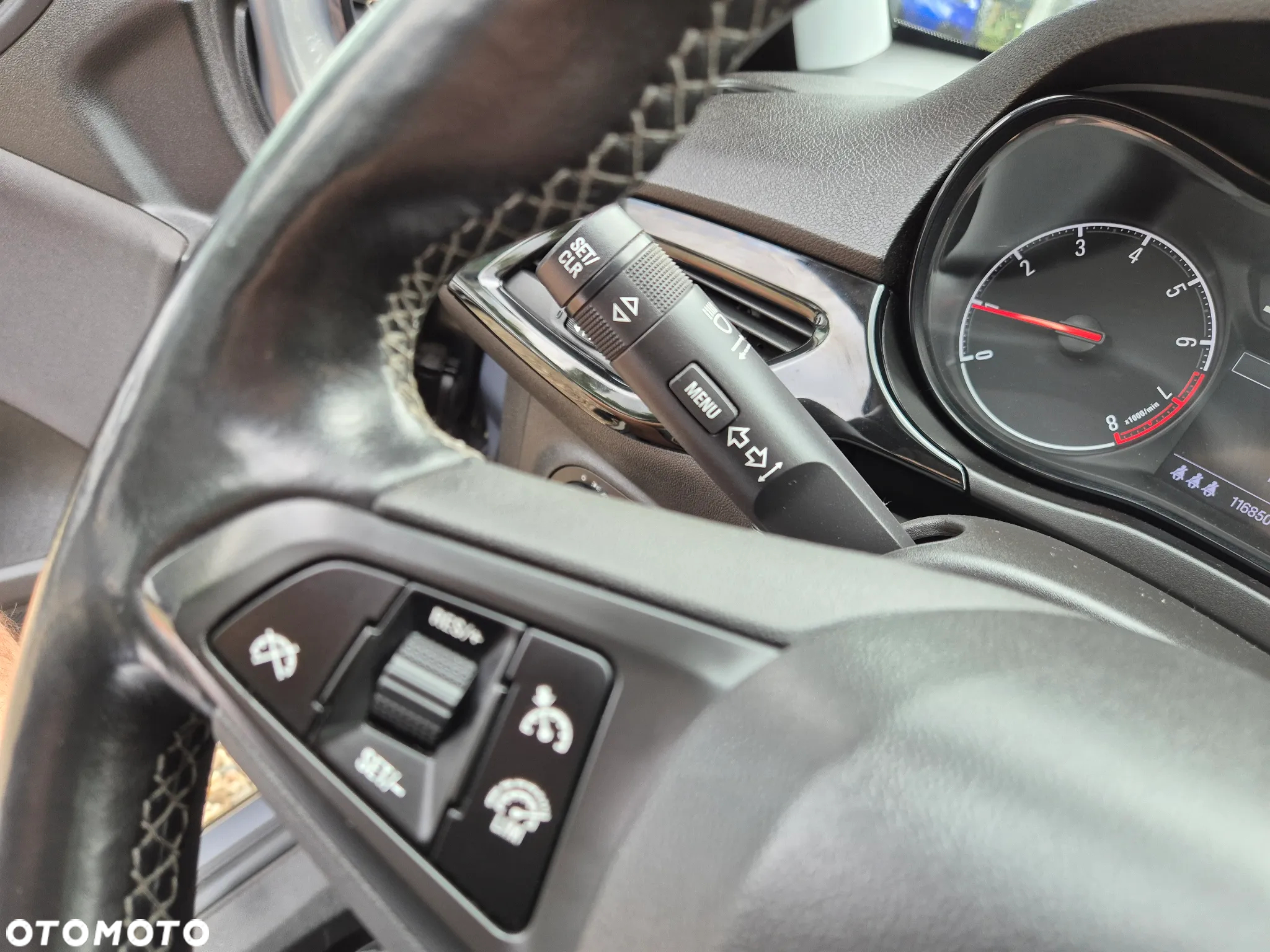 Opel Corsa 1.4 Cosmo - 21