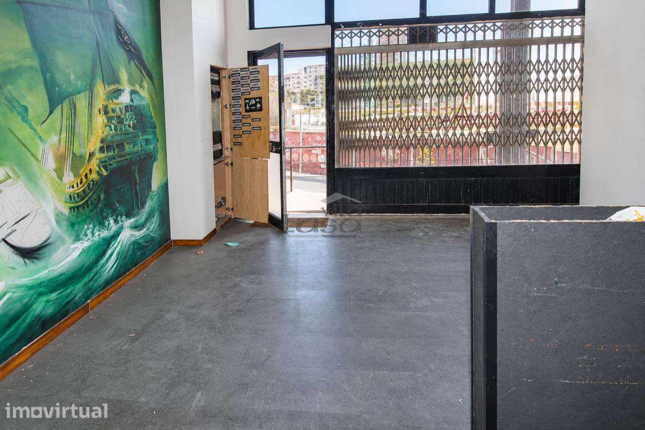Loja com 167 m² para arrendar em Santo Ovídio  Vila Nova de Gaia - Grande imagem: 2/17