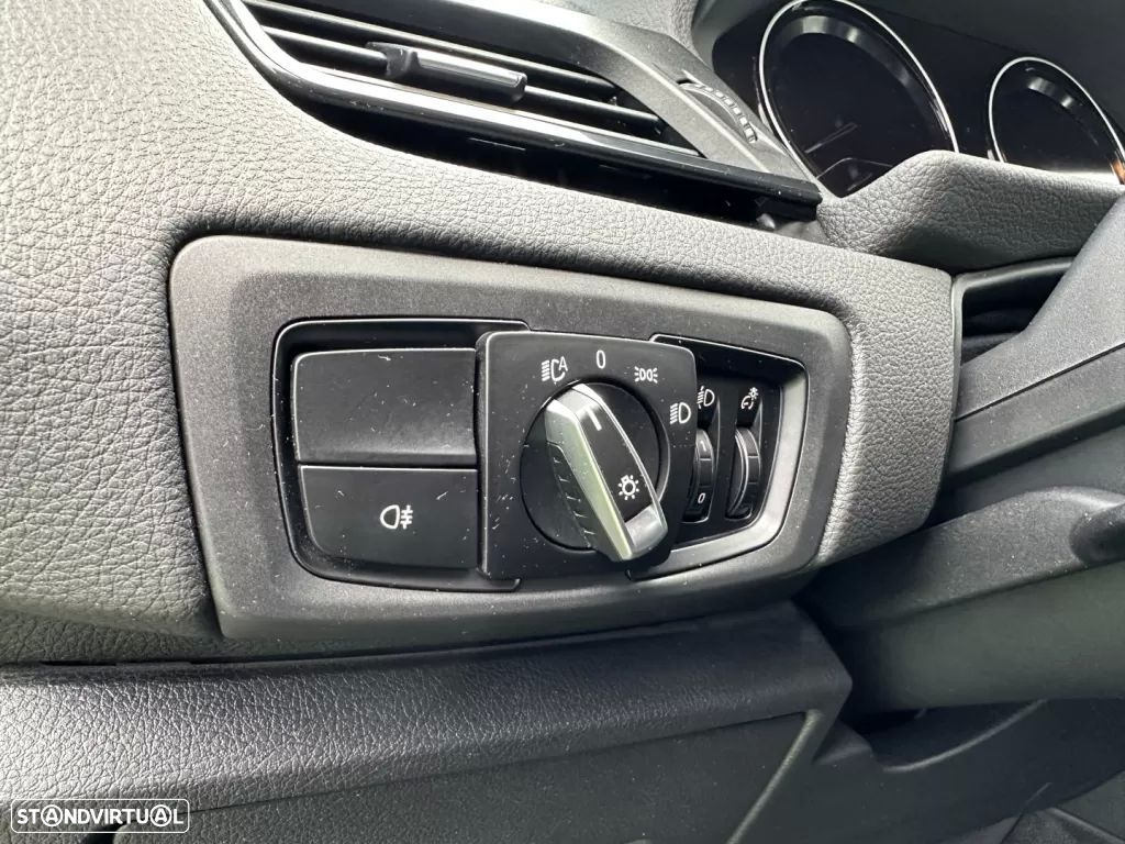 BMW 216 Gran Tourer d Advantage - 12