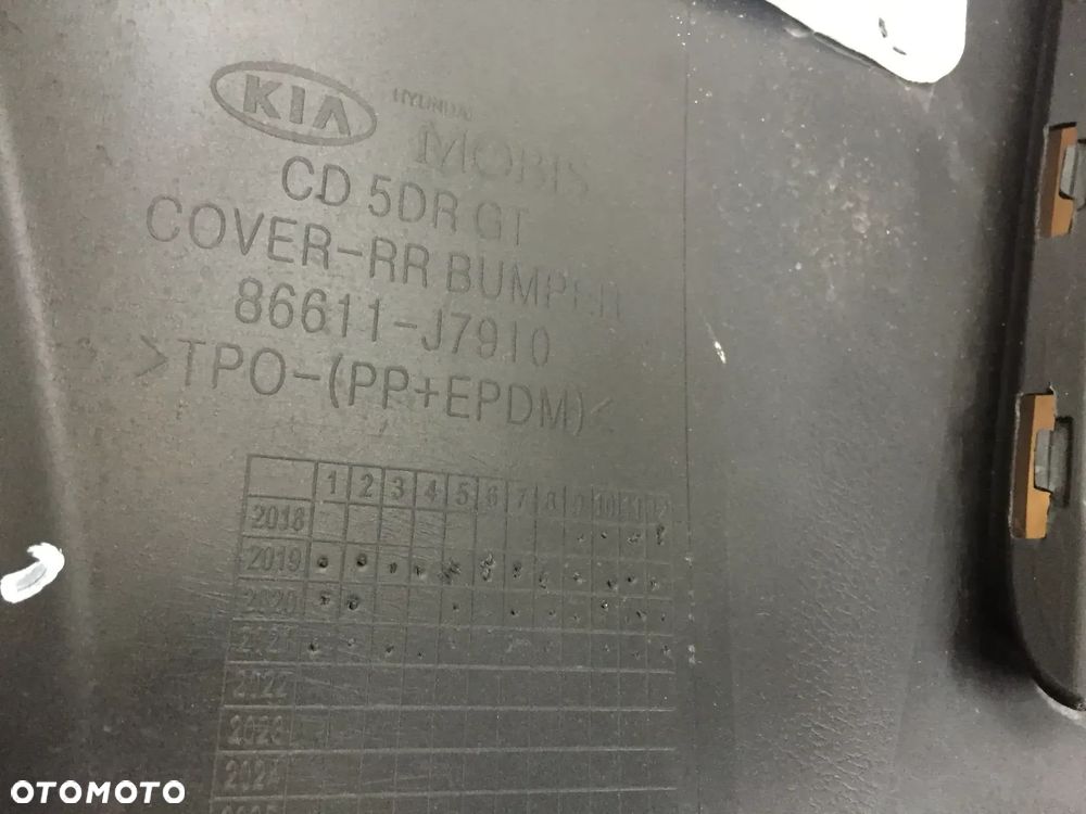 KIA CEED III 18R- HB GT-LINE ZDERZAK TYŁ 86611-J7910 - 5