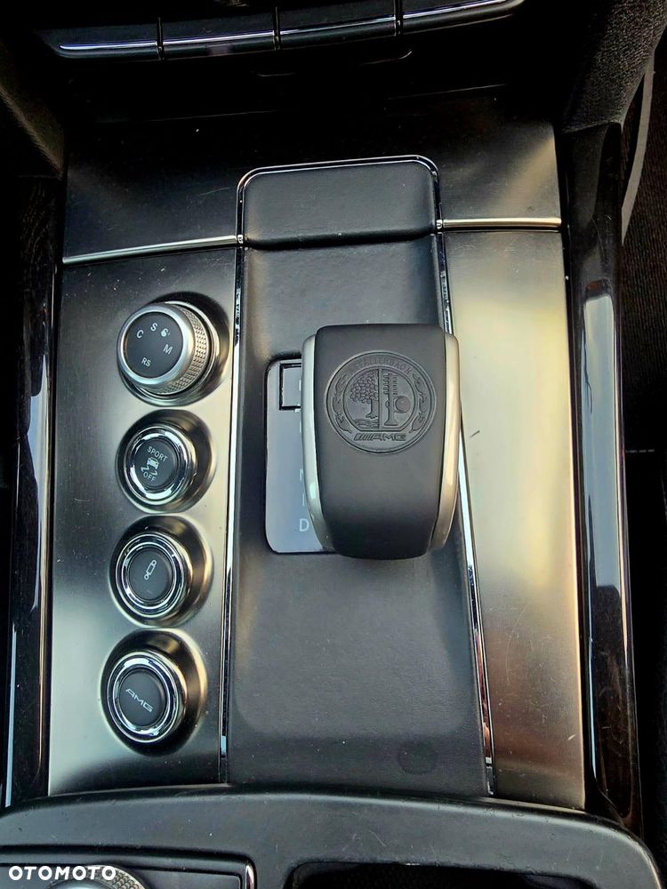 Mercedes-Benz Klasa E 63 AMG AMG Speedshift 7G-MCT - 18