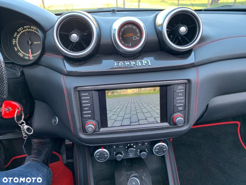 Ferrari California F1 DCT - 9