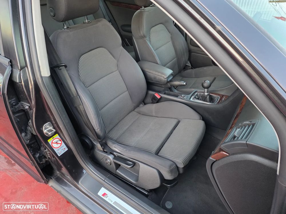 Audi A4 Avant 2.0 TDI S-line - 8