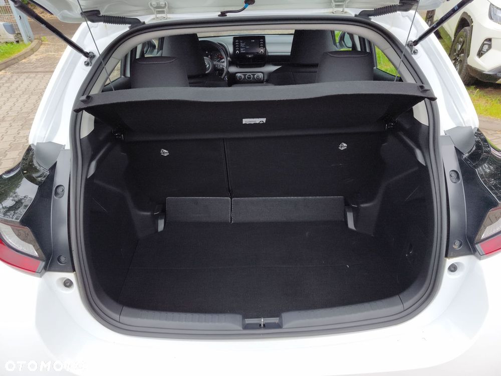 Toyota Yaris - 15