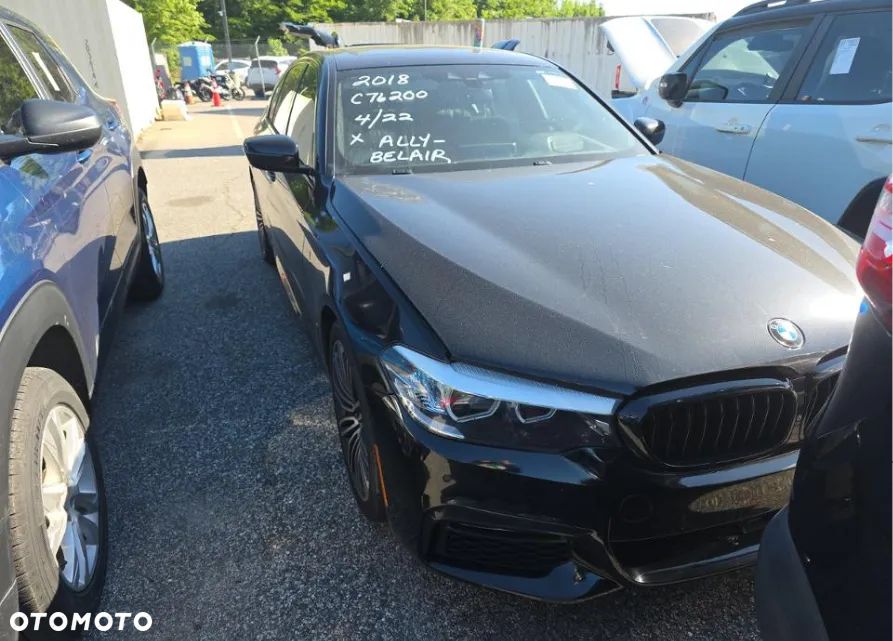 BMW Seria 5 530i xDrive M Sport Edition - 3