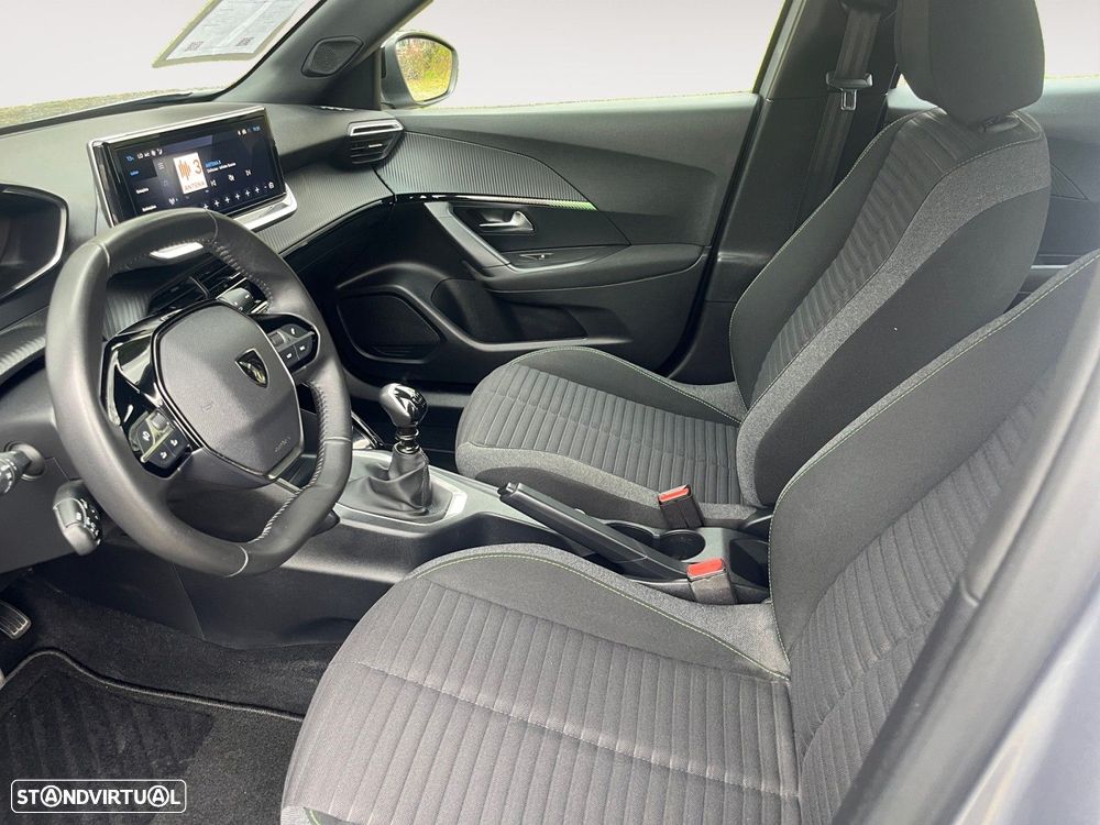 Peugeot 2008 1.2 PureTech Active - 9