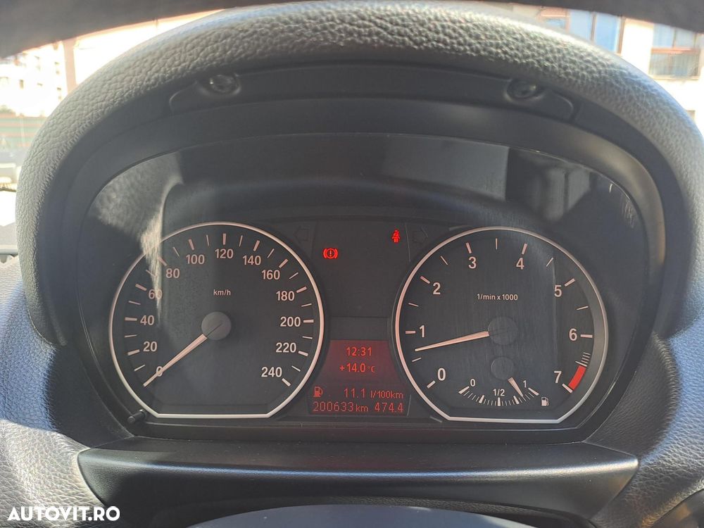 BMW Seria 1 116i - 5