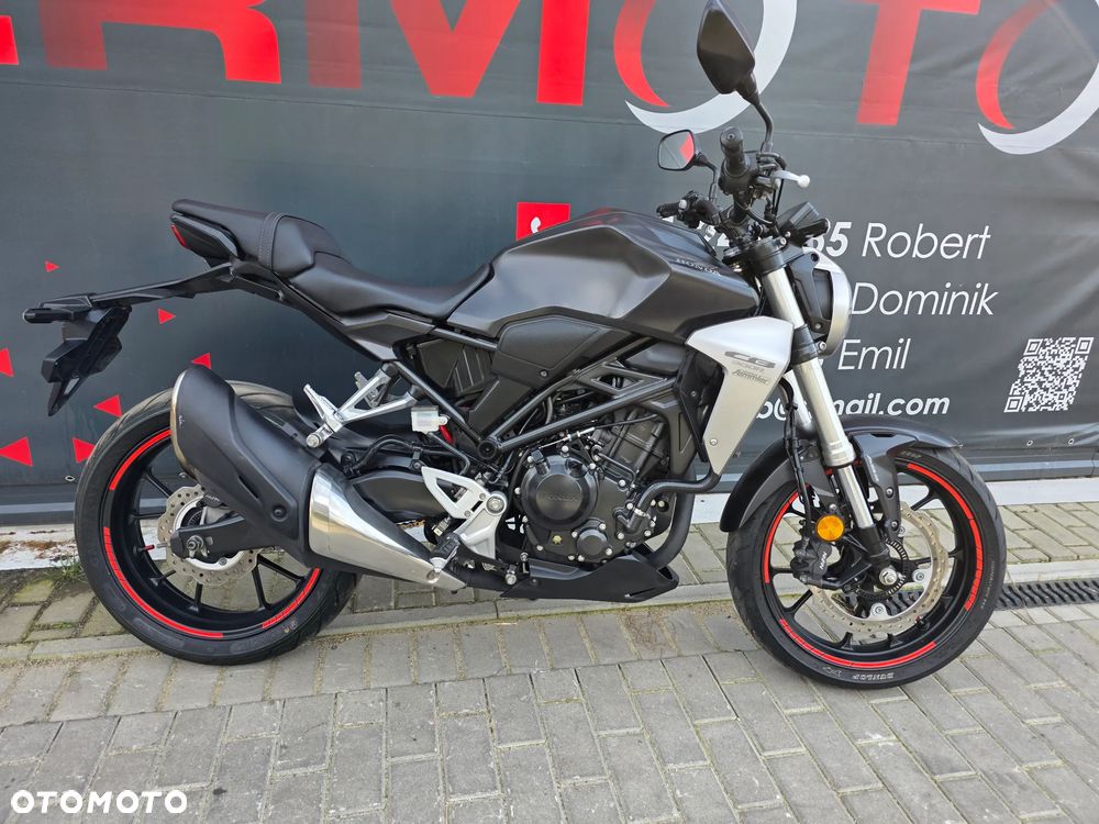 Honda CB - 2