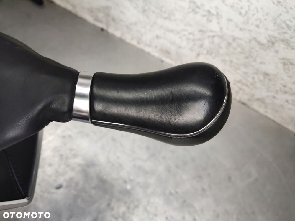 MERCEDES C KLASA W204 GAŁKA MIESZEK ZMIANY BIEGÓW MANUAL - 8