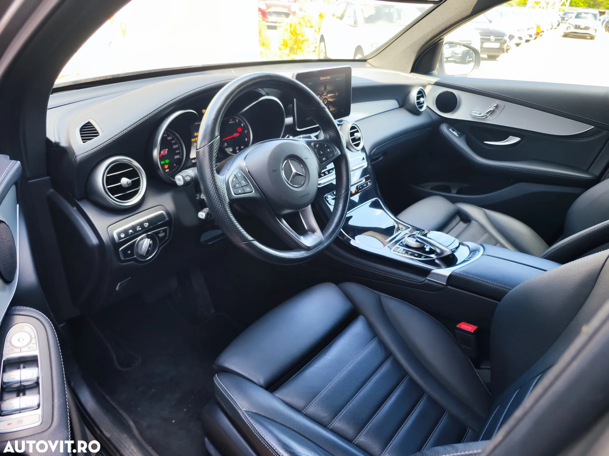 Mercedes-Benz GLC Coupe 250 4Matic 9G-TRONIC - 9