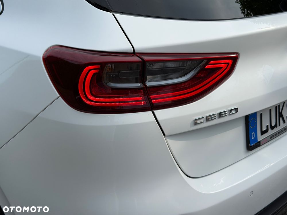 Kia Ceed 1.4 T-GDI OPF GT Line - 14