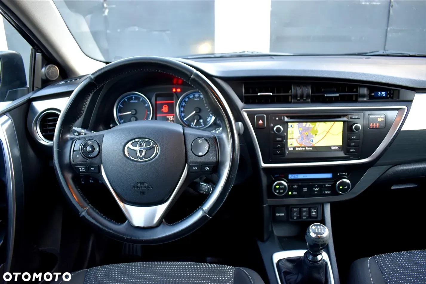 Toyota Auris 1.6 Sprint - 25
