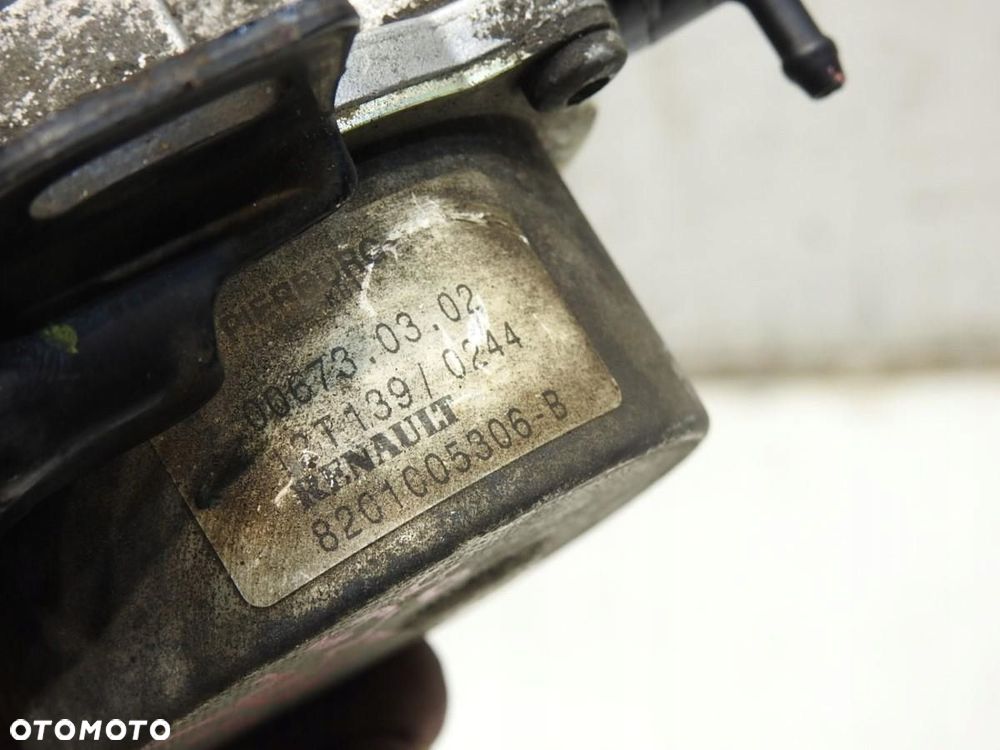 POMPA VACU VACUM DACIA SANDERO I 1.5 DCI 8201005306B - 3