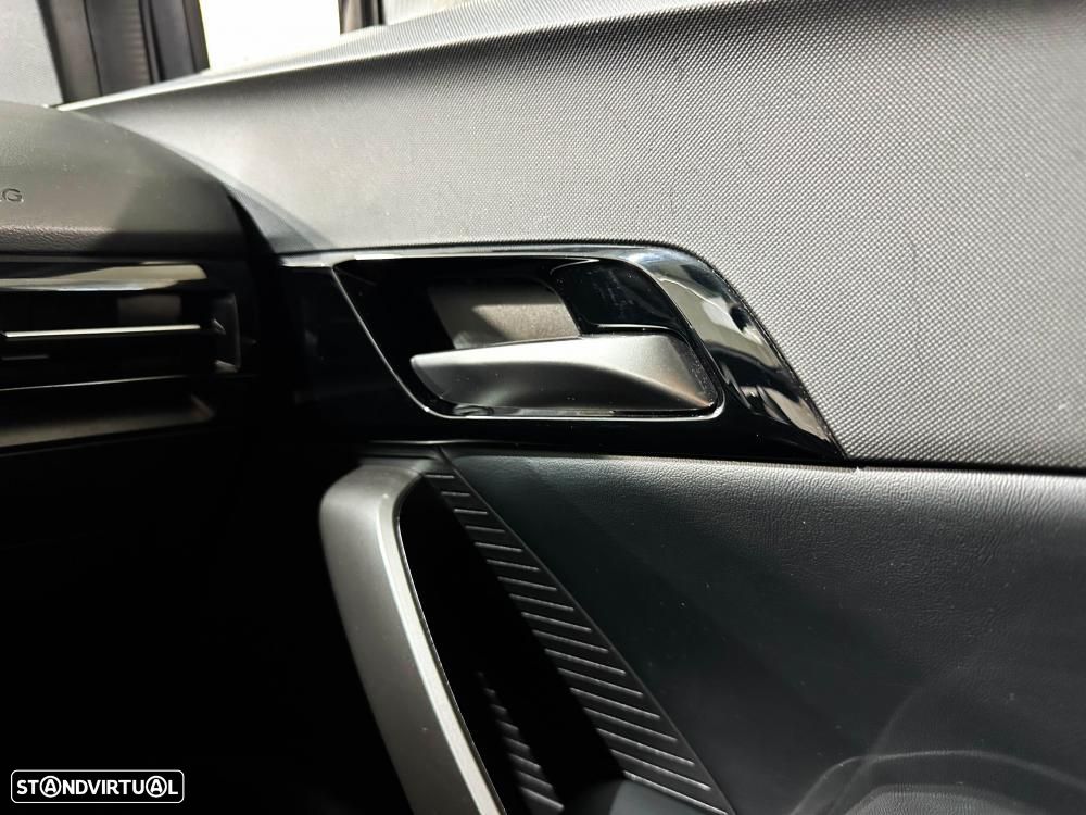 MG MG4 77 kWh Extended Range Luxury - 35