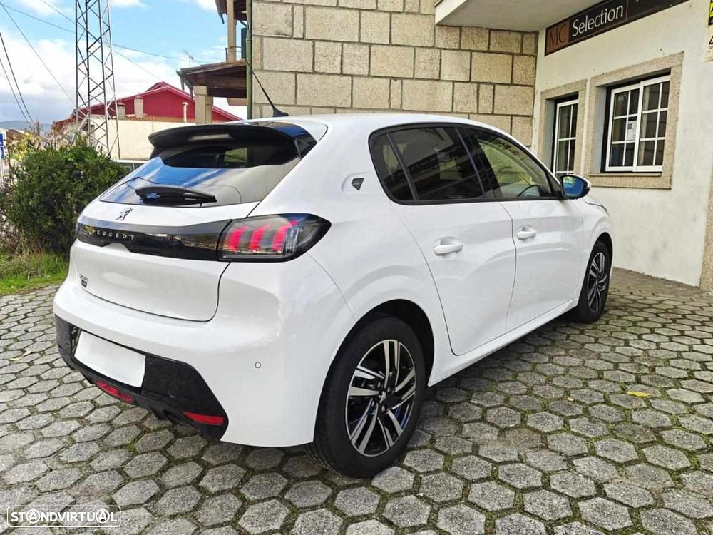 Peugeot 208 1.2 Allure - 7