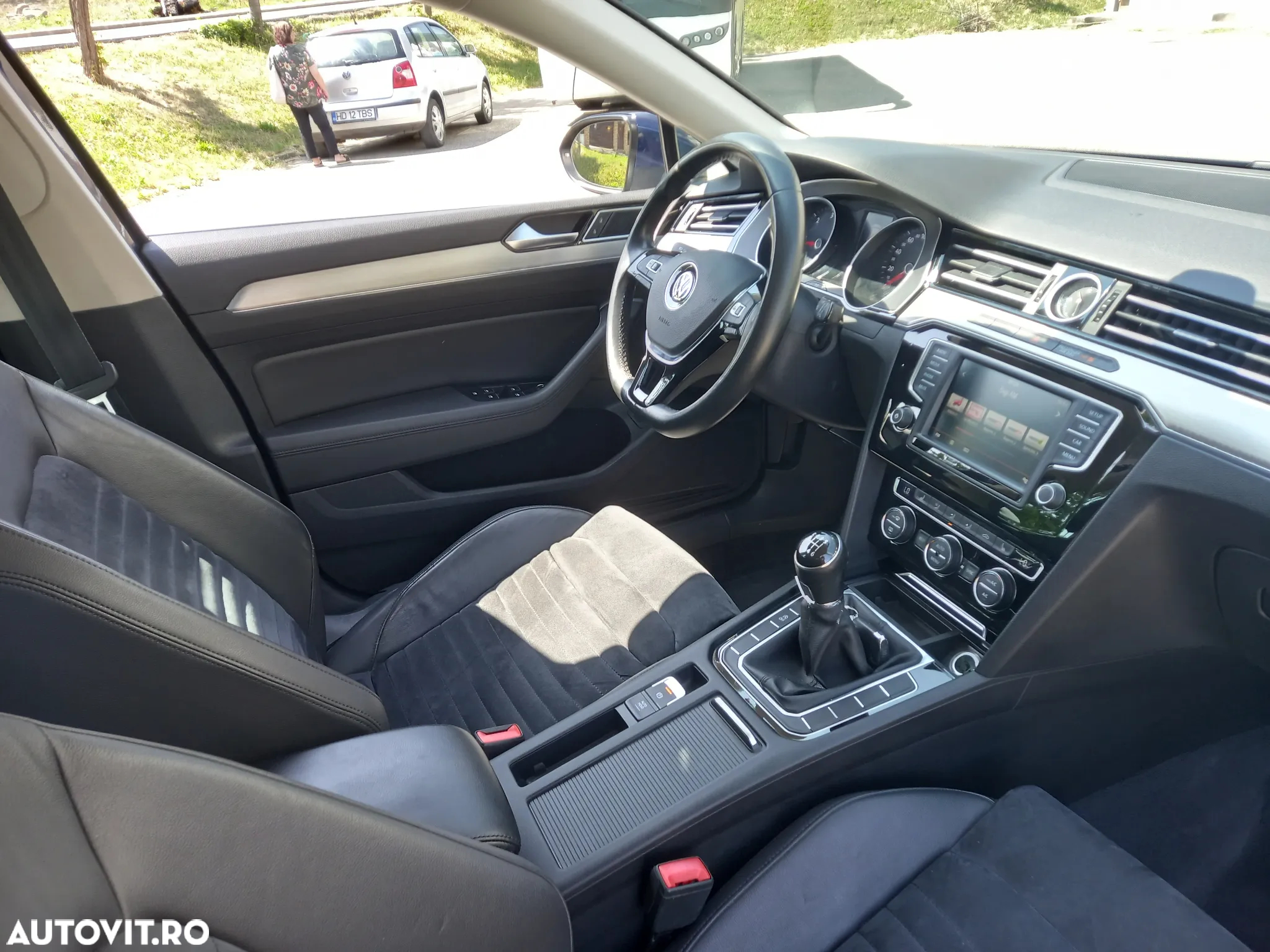 Volkswagen Passat Variant 2.0 TDI Highline - 6