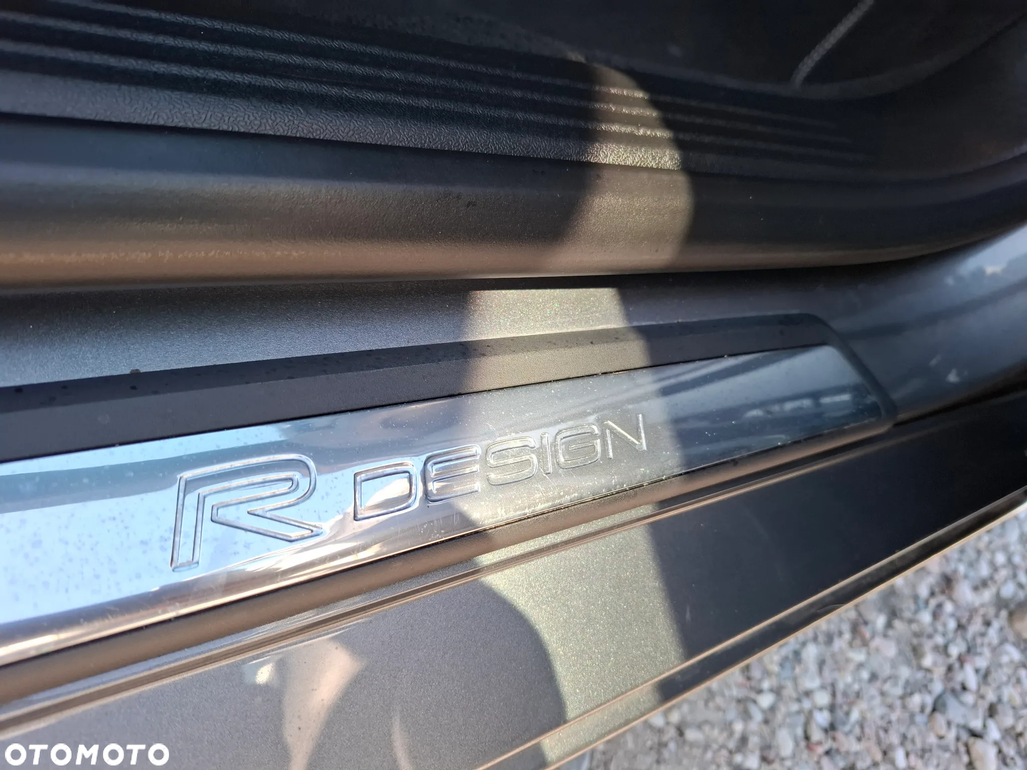 Volvo V40 D2 Drive-E R-Design Kinetic - 8