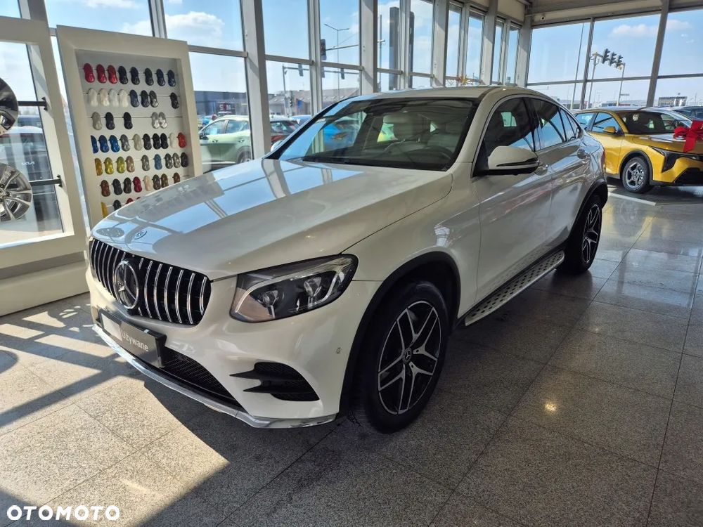Mercedes-Benz GLC - 24