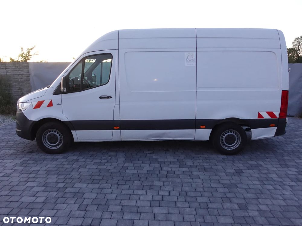 Mercedes-Benz SPRINTER - 6