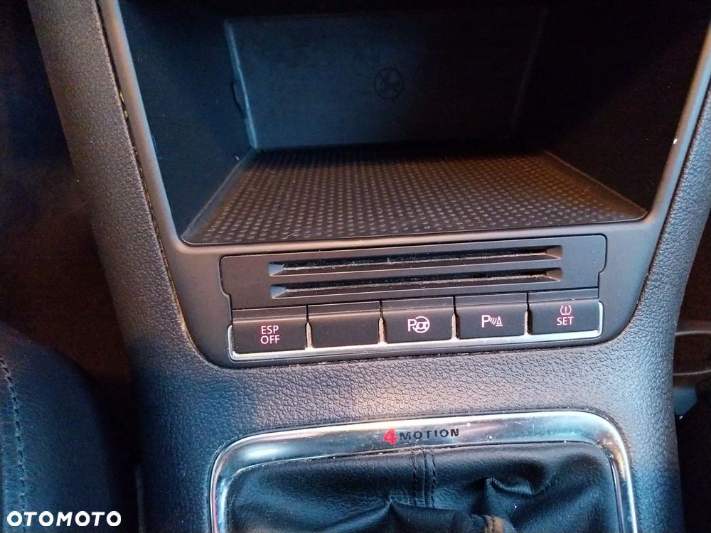 Volkswagen Tiguan 2.0 TDI DPF 4Motion Track & Avenue - 21