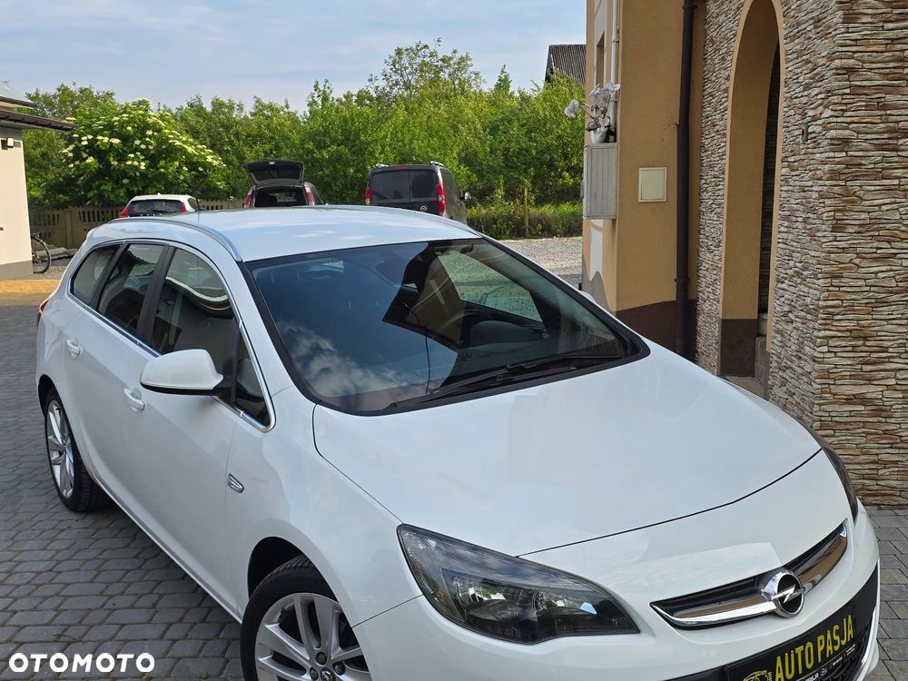 Opel Astra 1.4 Turbo - 10