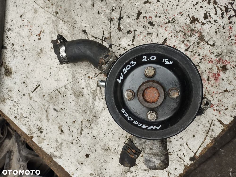 Mercedes W202 W203 C-KLASA 2,0 16V pompa wody kolo - 1