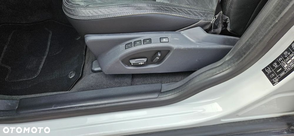 Volvo XC 60 D5 AWD Geartronic Summum - 31