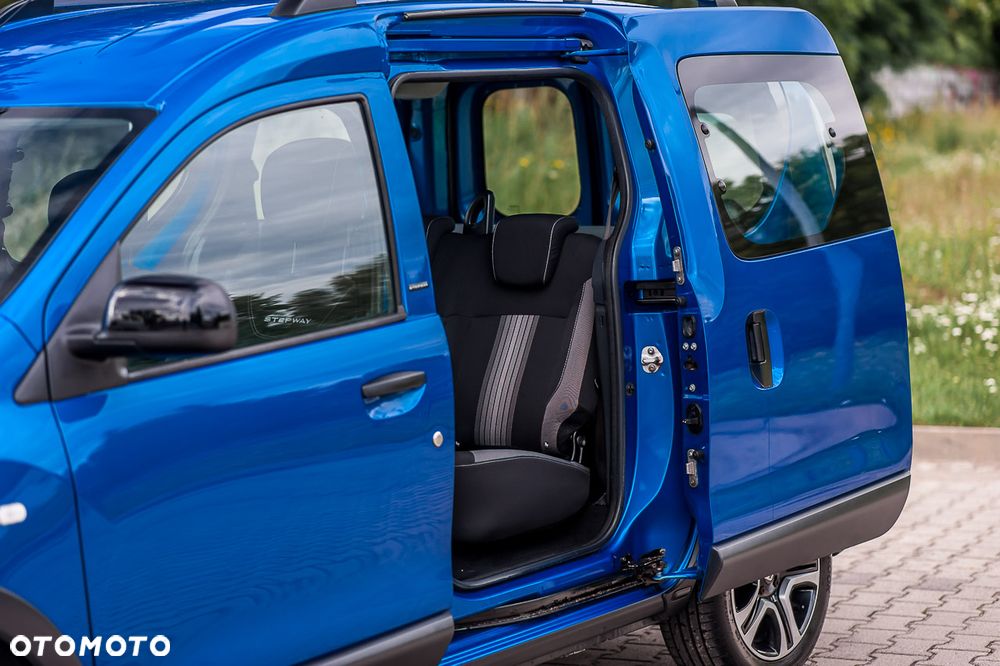 Dacia Dokker TCe 115 Stepway Celebration - 22