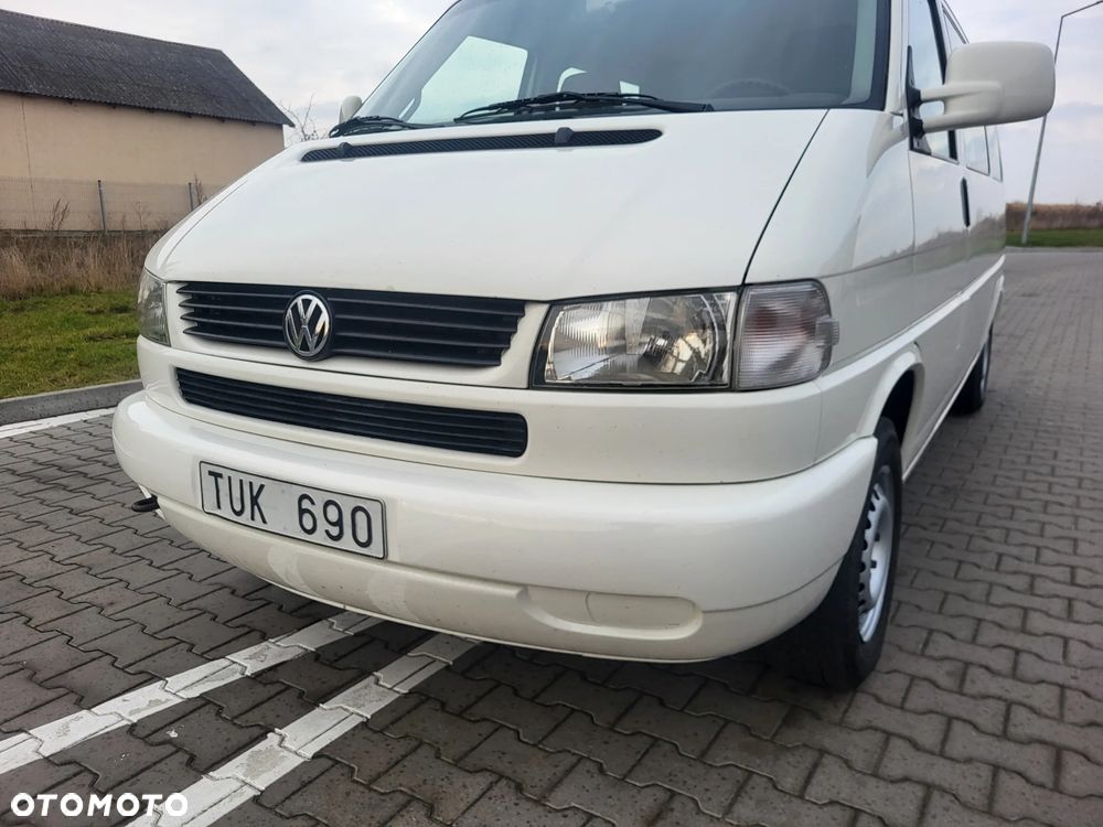 Volkswagen Transporter - 2