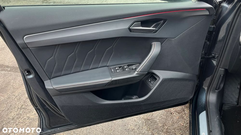 Cupra Formentor 1.4 e-Hybrid DSG Priority - 12