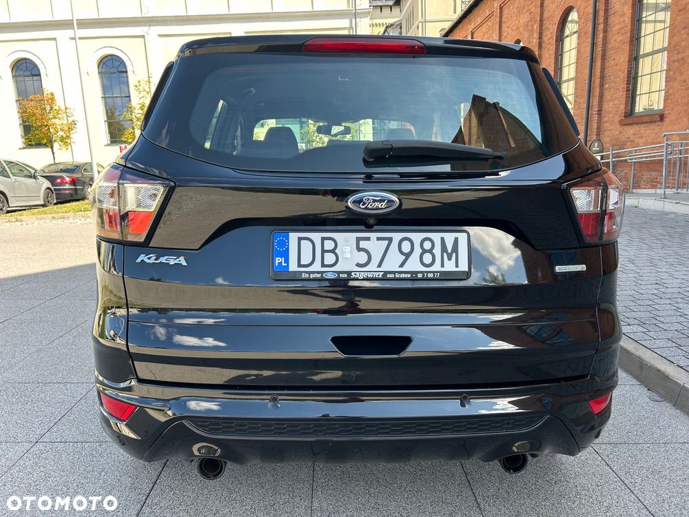 Ford Kuga 1.5 EcoBoost 2x4 ST-Line - 9