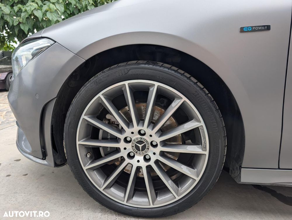 Mercedes-Benz CLA 250 Coupe - 12